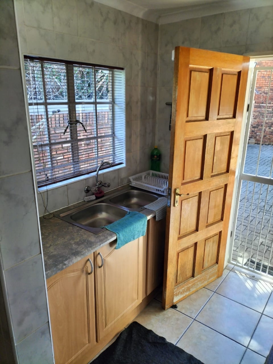 3 Bedroom Property for Sale in Miederpark North West